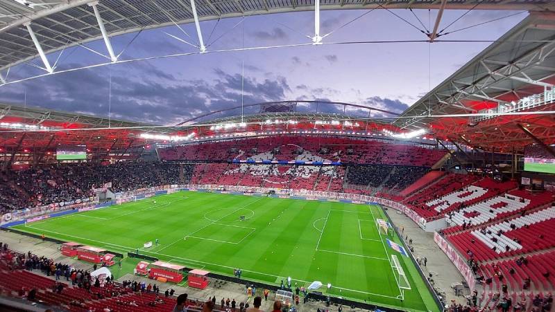 Sân Red Bull Arena
